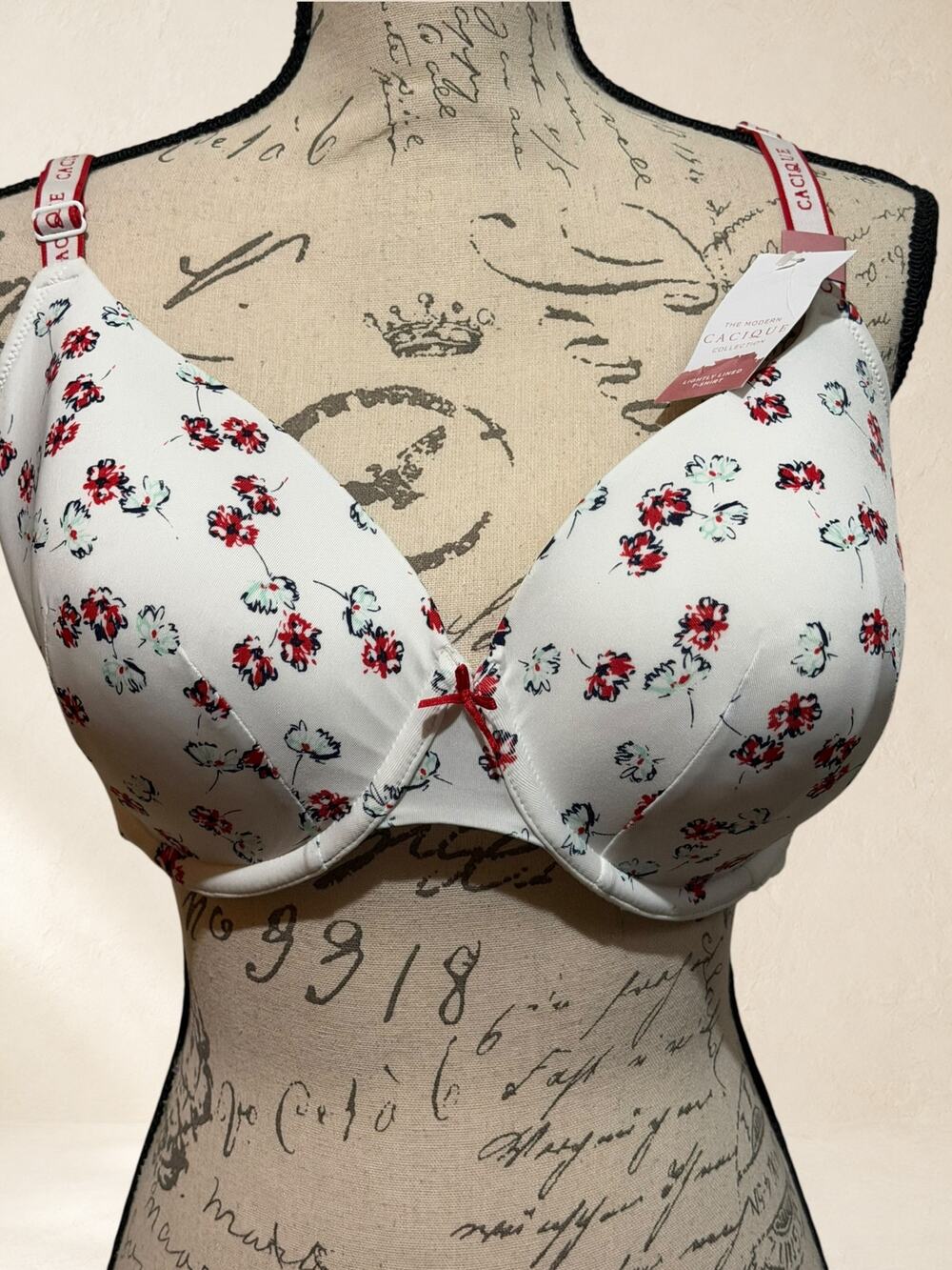 Cacique 40DD Floral Lightly Lined T-Shirt Bra Logo Straps NWT
